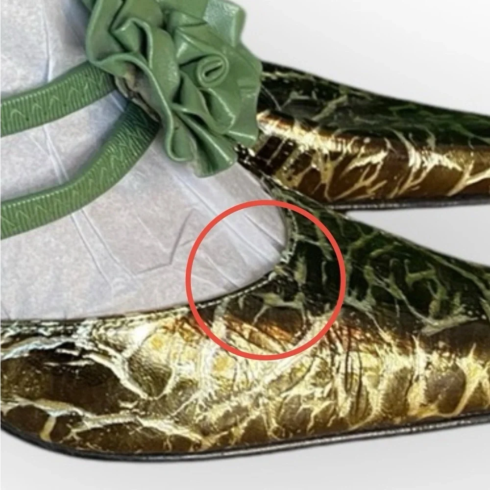 T16 Top Shoe Whimsical Heels